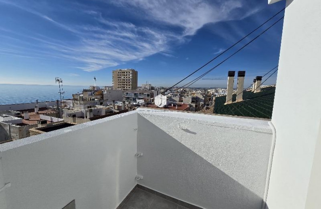 Aus zweiter Hand - Penthouse -
Torrevieja - Playa del Cura