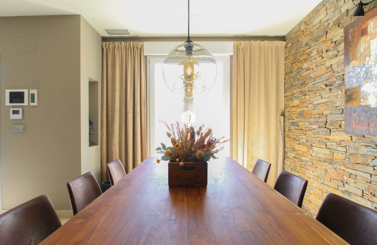 Aus zweiter Hand - Villa -
Torrevieja - Costa Blanca