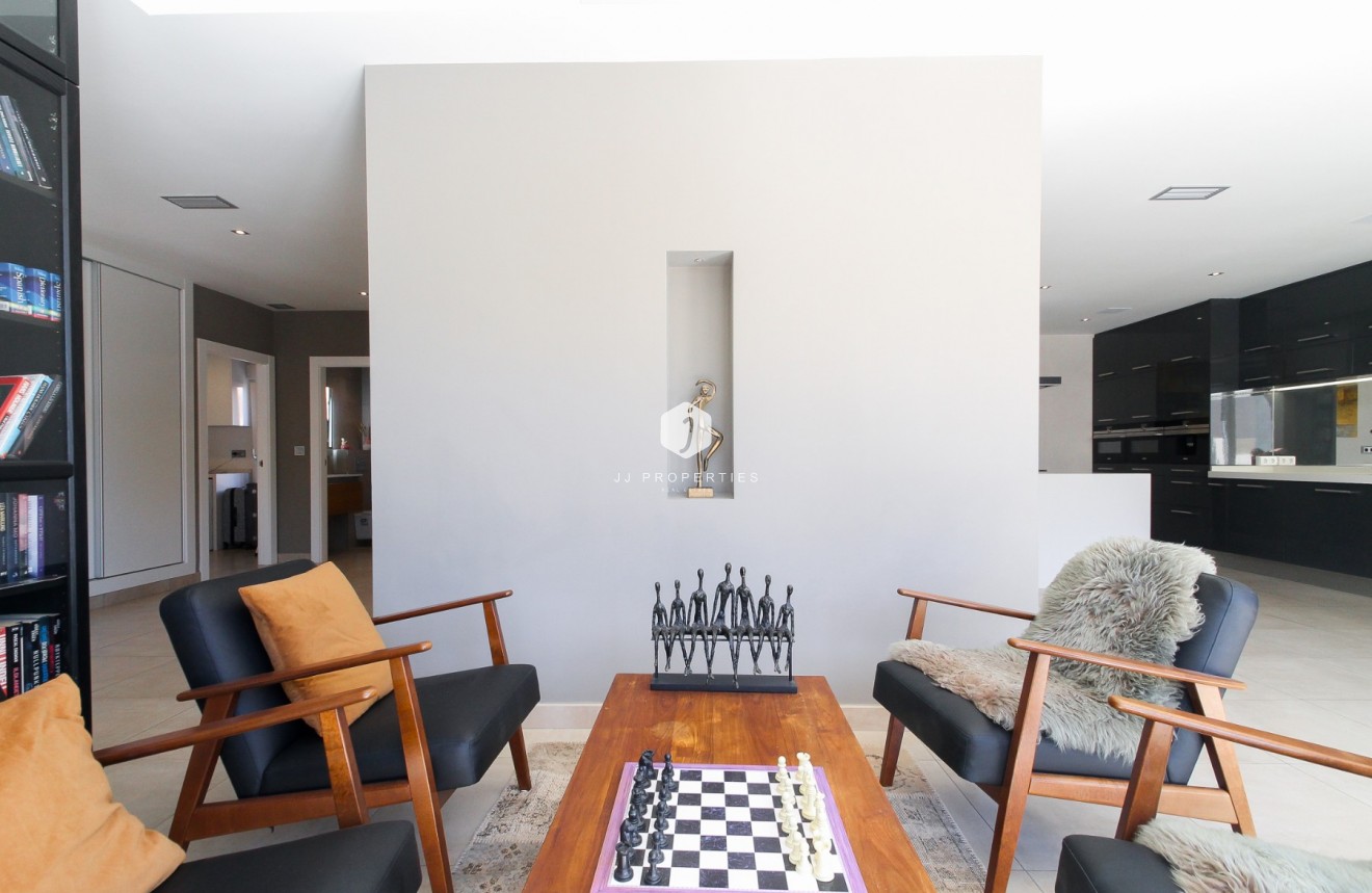 Aus zweiter Hand - Villa -
Torrevieja - Costa Blanca