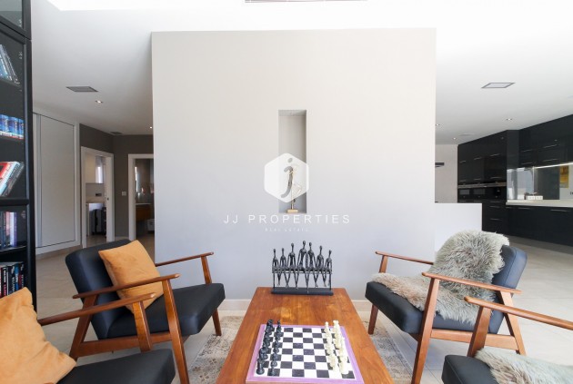 Aus zweiter Hand - Villa -
Torrevieja - Costa Blanca