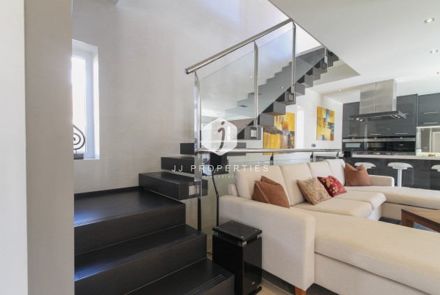 Aus zweiter Hand - Villa -
Torrevieja - Costa Blanca