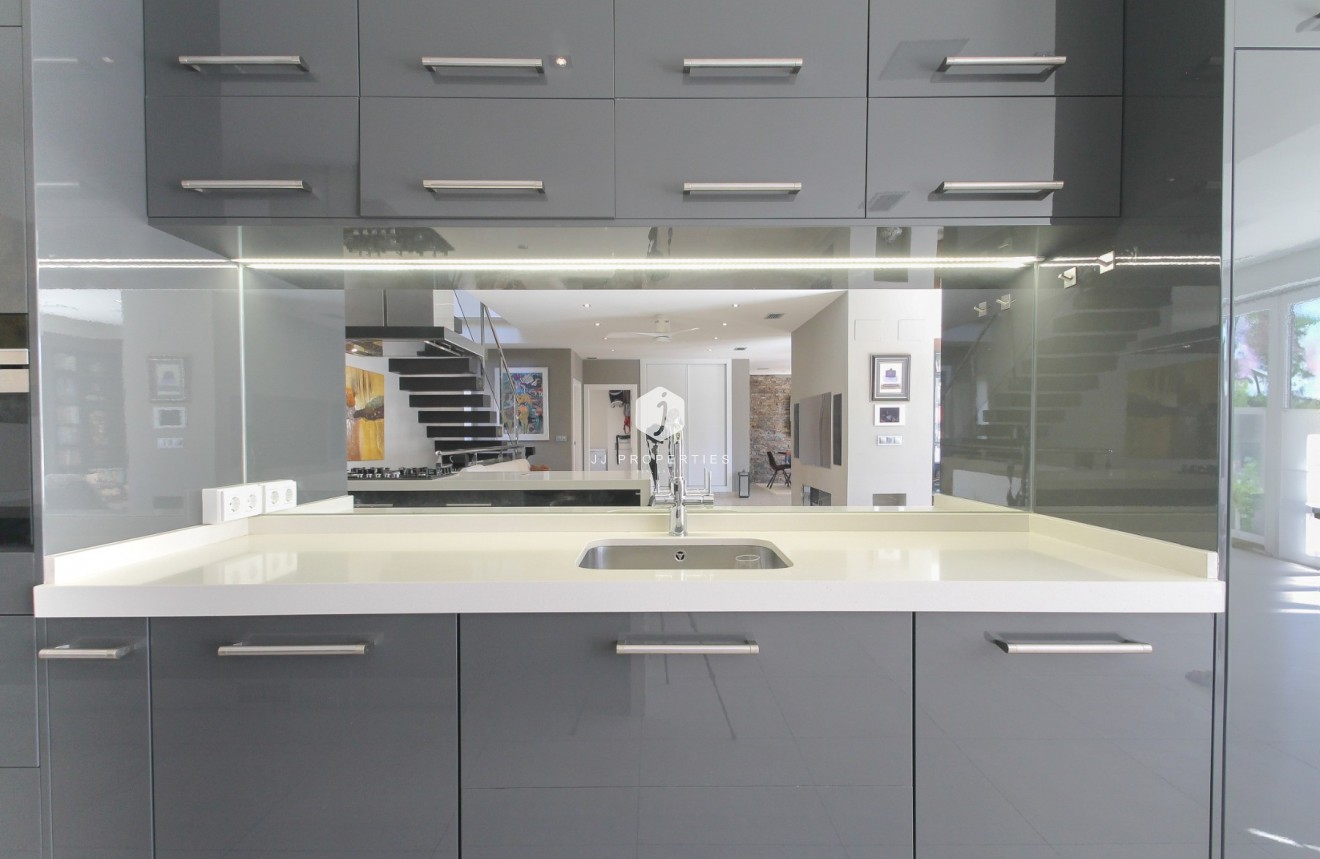 Aus zweiter Hand - Villa -
Torrevieja - Costa Blanca