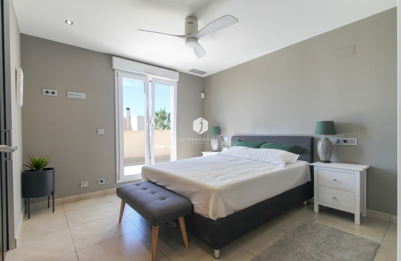 Aus zweiter Hand - Villa -
Torrevieja - Costa Blanca