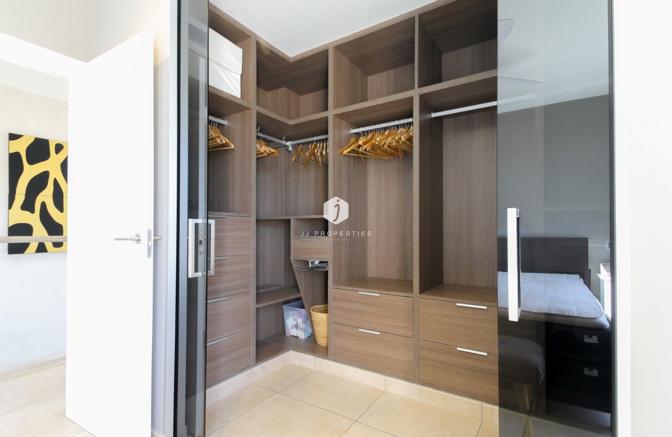 Aus zweiter Hand - Villa -
Torrevieja - Costa Blanca