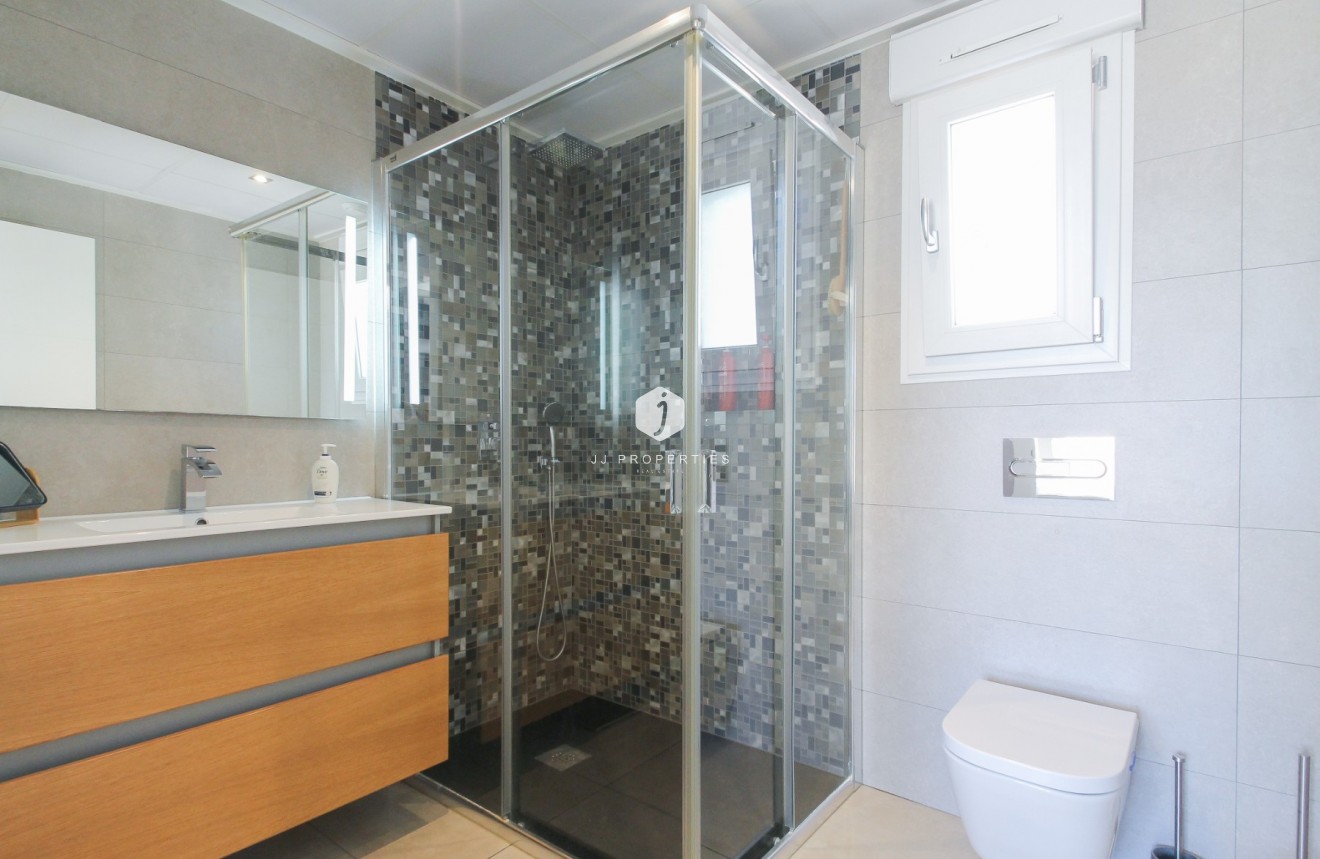 Aus zweiter Hand - Villa -
Torrevieja - Costa Blanca