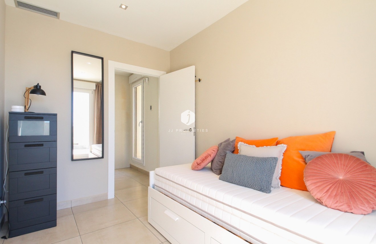 Aus zweiter Hand - Villa -
Torrevieja - Costa Blanca