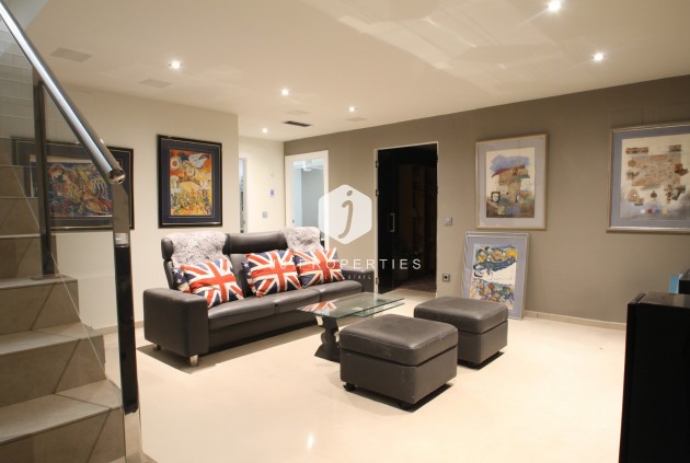 Aus zweiter Hand - Villa -
Torrevieja - Costa Blanca