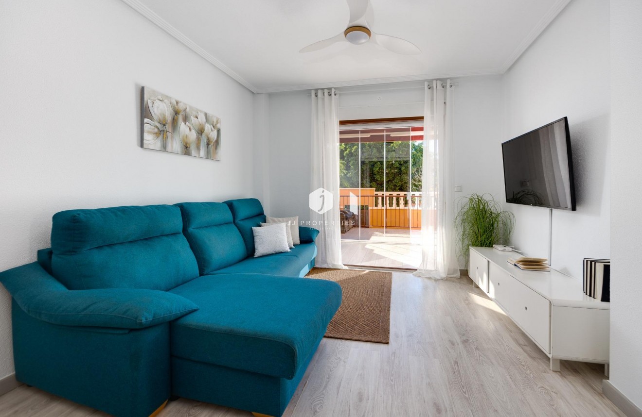 Aus zweiter Hand - Bungalow -
Torrevieja - aguas nuevas