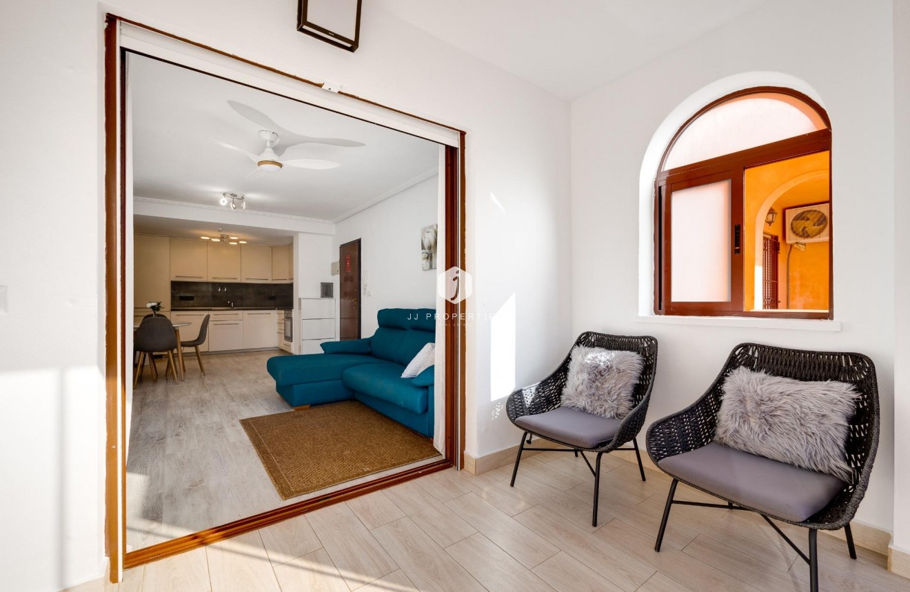 Aus zweiter Hand - Bungalow -
Torrevieja - aguas nuevas