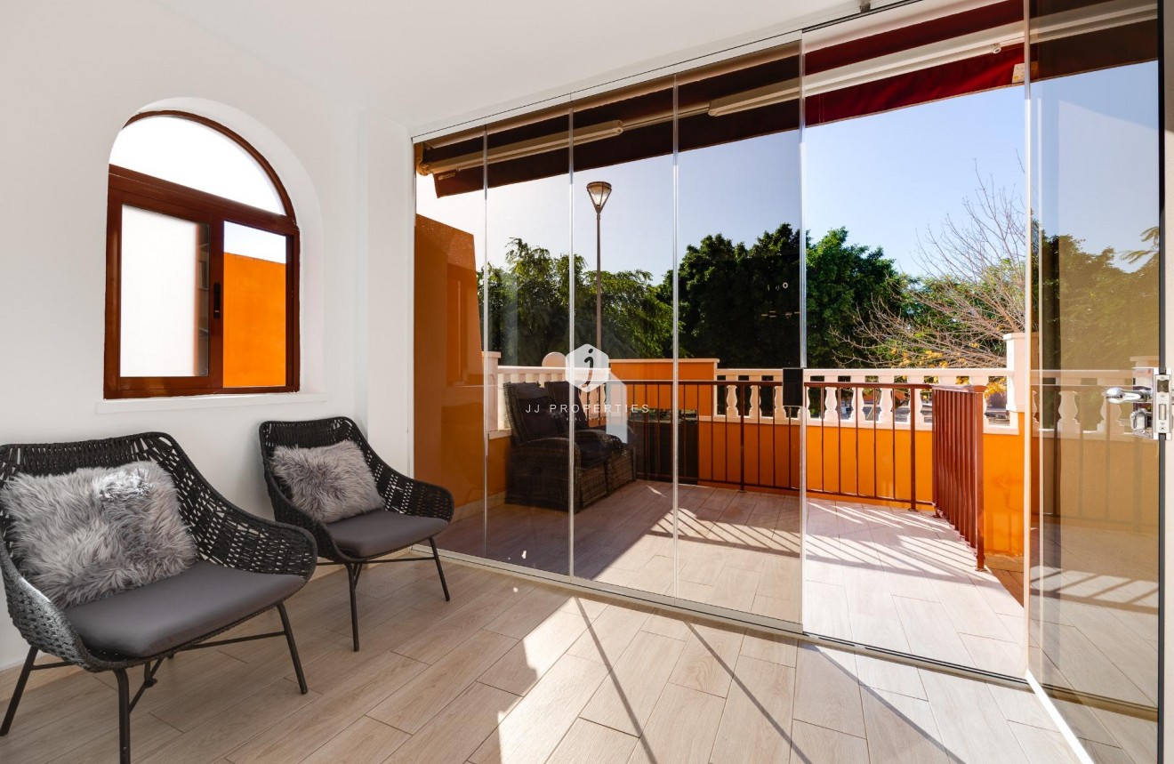 Aus zweiter Hand - Bungalow -
Torrevieja - aguas nuevas