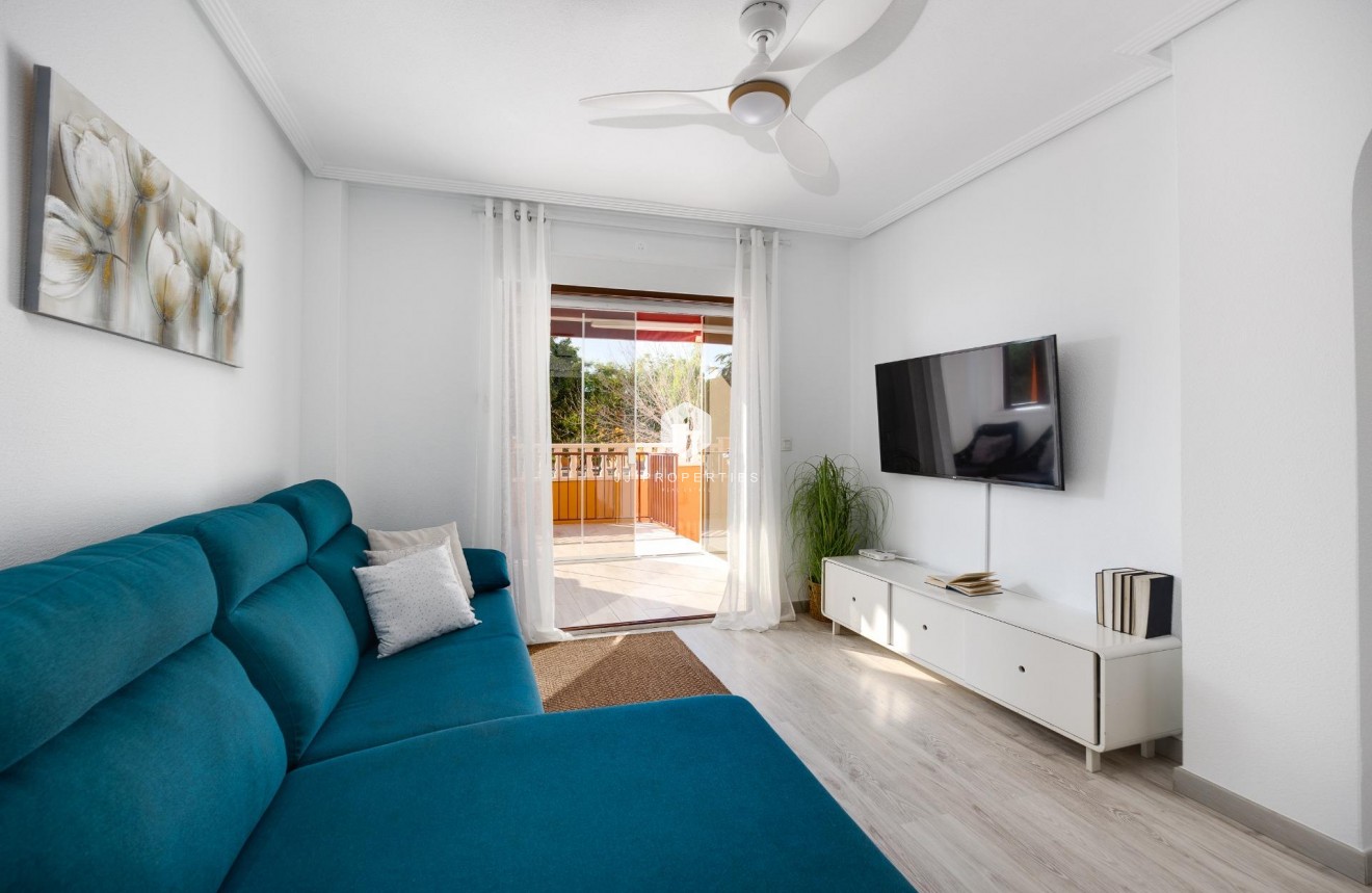 Aus zweiter Hand - Bungalow -
Torrevieja - aguas nuevas