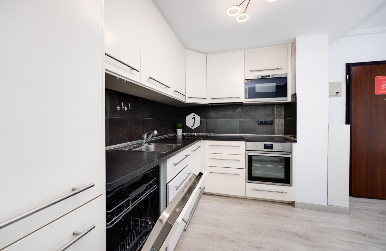 Aus zweiter Hand - Bungalow -
Torrevieja - aguas nuevas