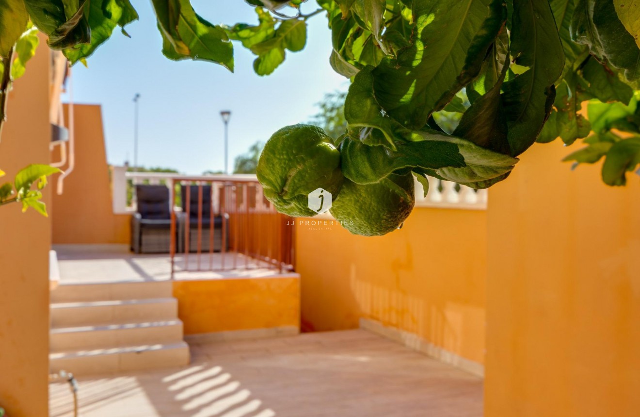 Aus zweiter Hand - Bungalow -
Torrevieja - aguas nuevas
