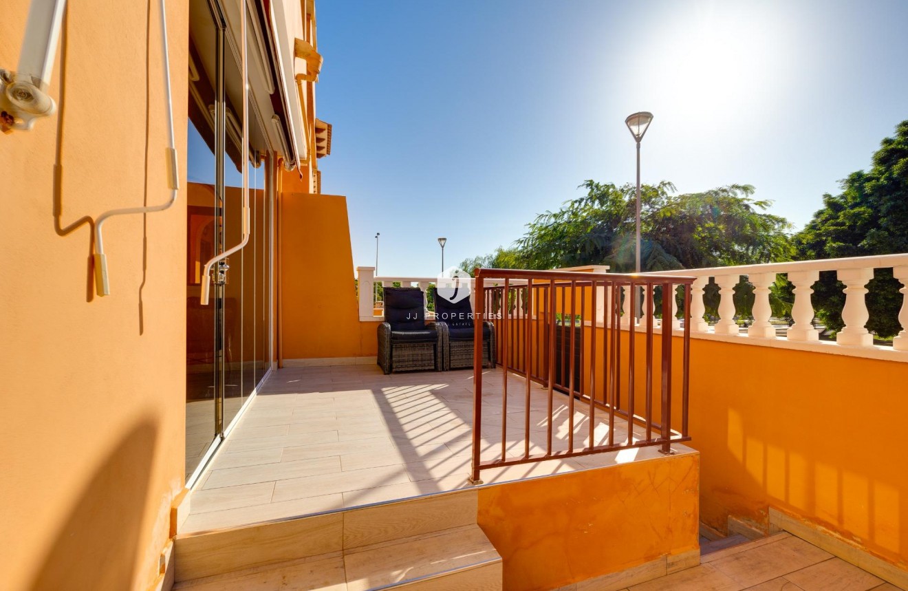 Aus zweiter Hand - Bungalow -
Torrevieja - aguas nuevas