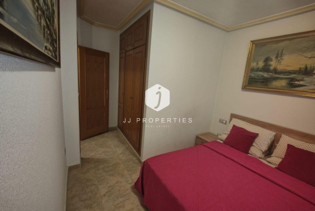 Aus zweiter Hand - Wohnung -
Torrevieja - La Mata