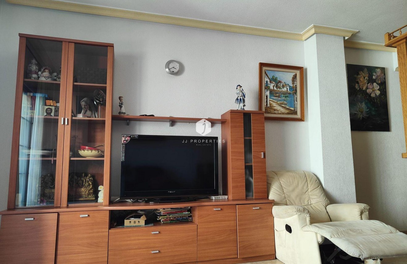 Aus zweiter Hand - Wohnung -
Torrevieja - La Mata