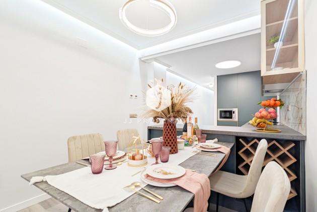 Aus zweiter Hand - Wohnung -
Torrevieja - Costa Blanca