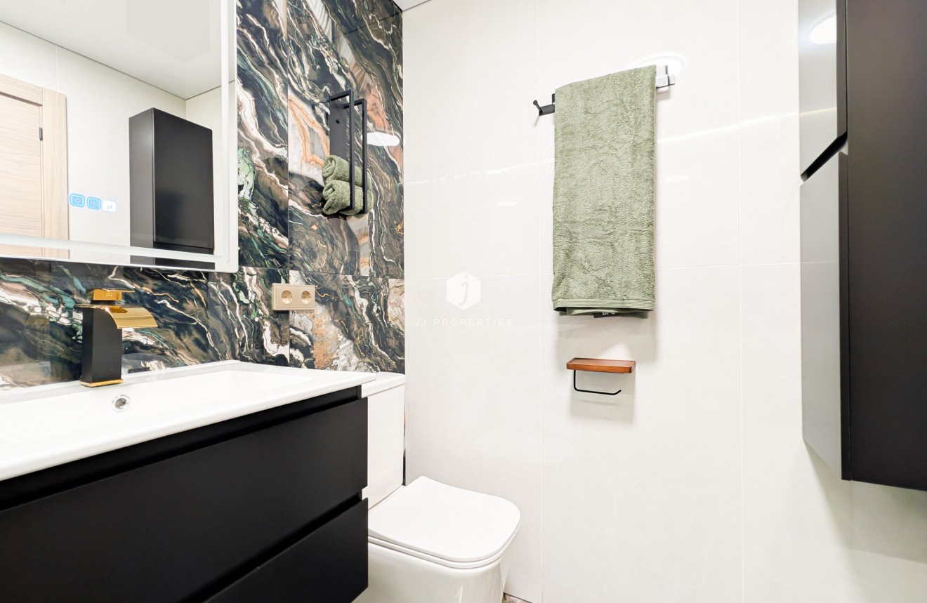 Aus zweiter Hand - Wohnung -
Torrevieja - Costa Blanca