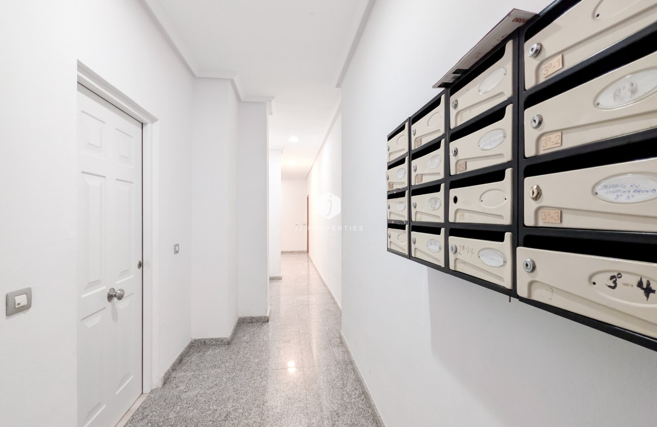 Aus zweiter Hand - Wohnung -
Torrevieja - Costa Blanca