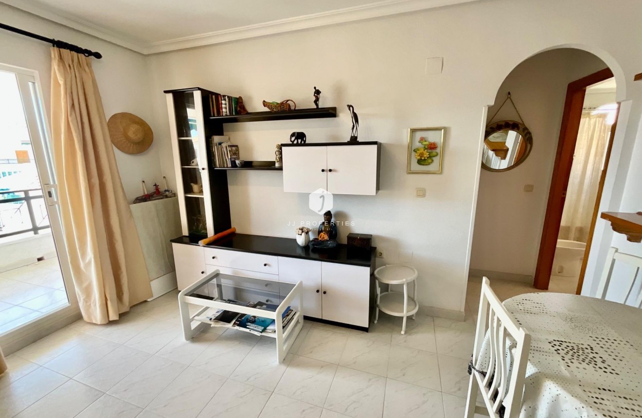 Aus zweiter Hand - Wohnung -
Torrevieja - La Mata