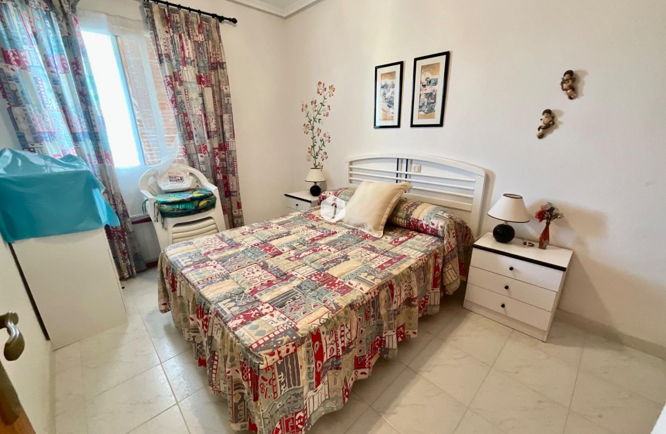 Aus zweiter Hand - Wohnung -
Torrevieja - La Mata