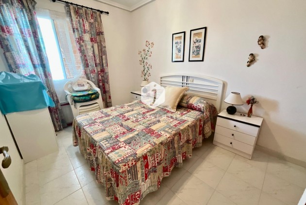 Aus zweiter Hand - Wohnung -
Torrevieja - La Mata