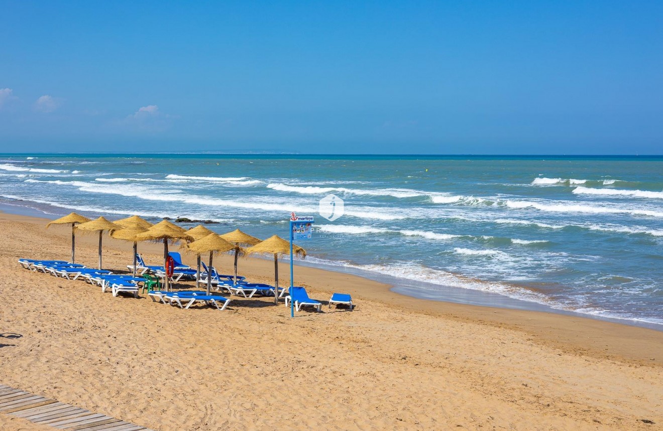 Aus zweiter Hand - Wohnung -
Torrevieja - La Mata