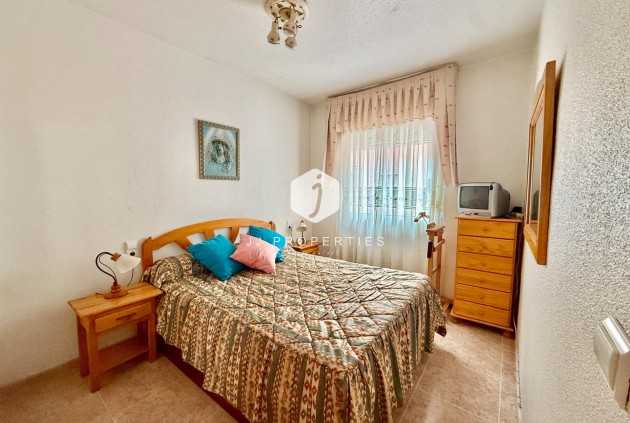 Aus zweiter Hand - Wohnung -
Torrevieja - Centro