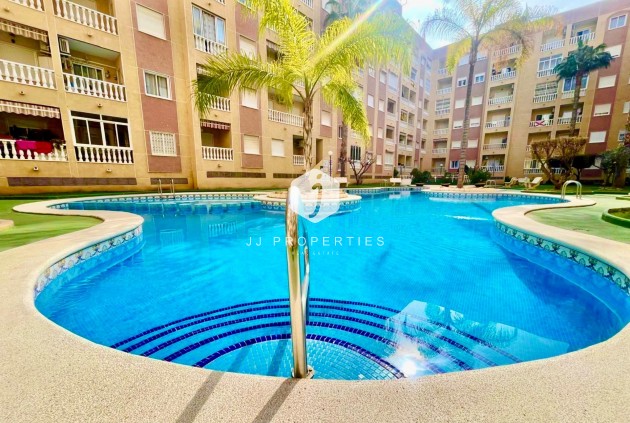 Aus zweiter Hand - Wohnung -
Torrevieja - Centro