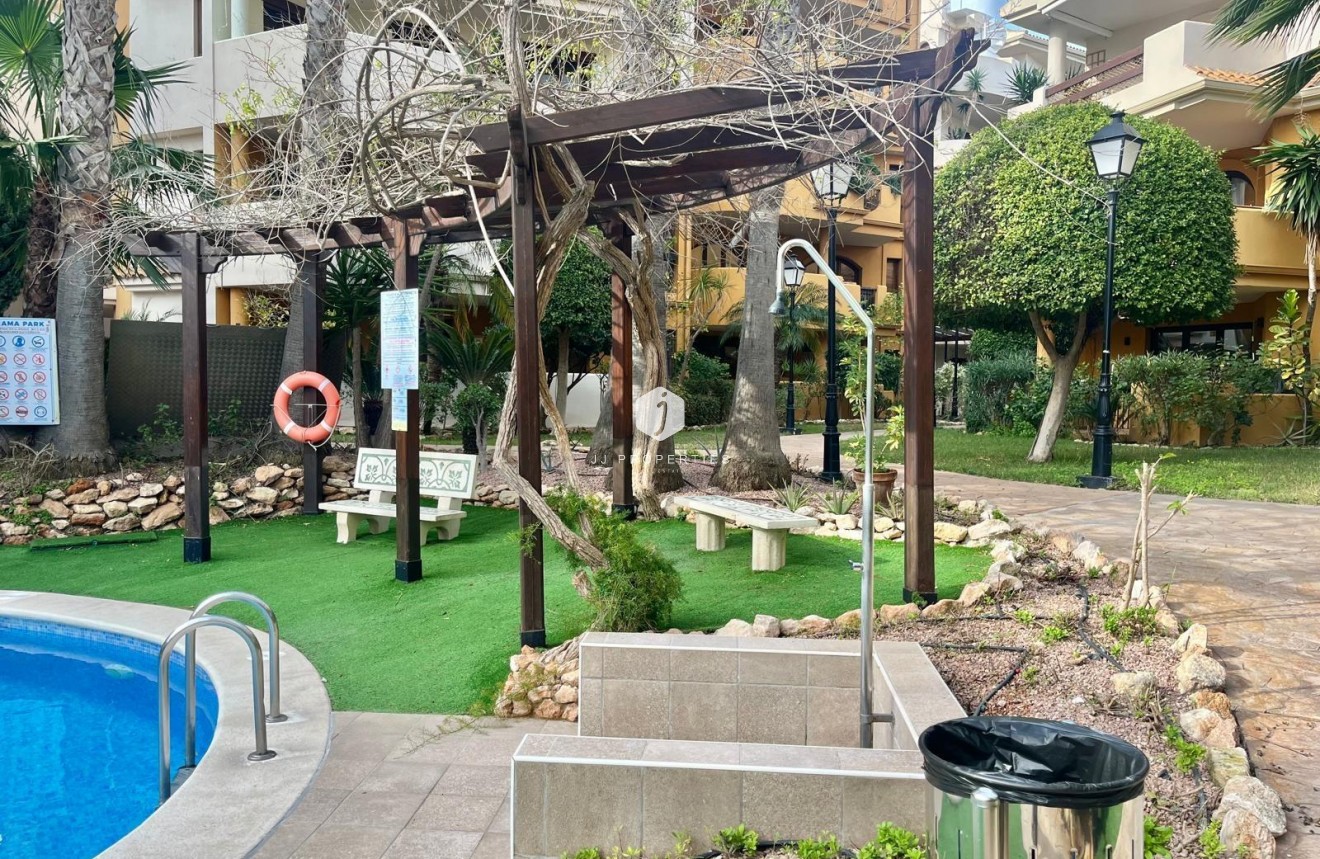 Aus zweiter Hand - Bungalow -
Torrevieja - Punta prima