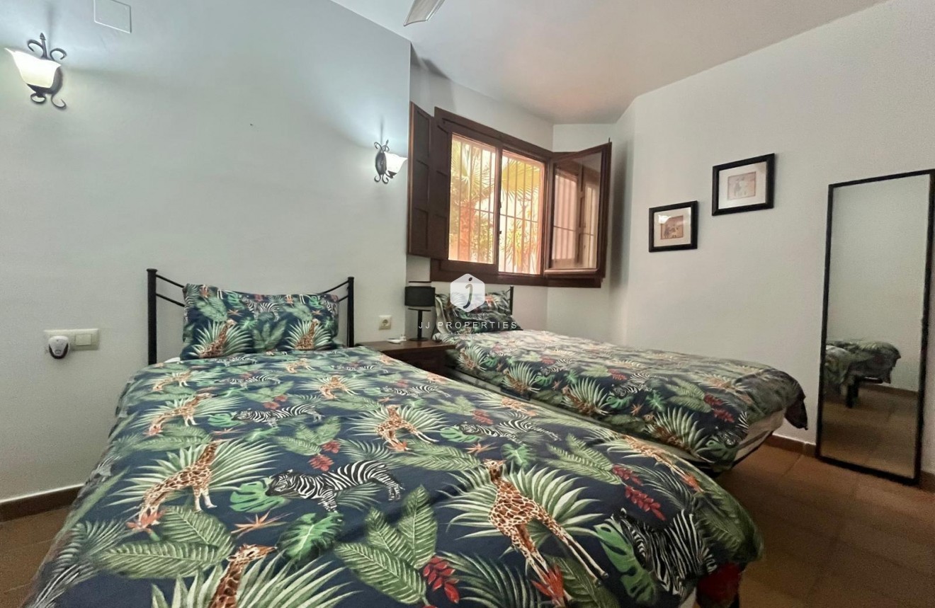 Aus zweiter Hand - Bungalow -
Torrevieja - Punta prima