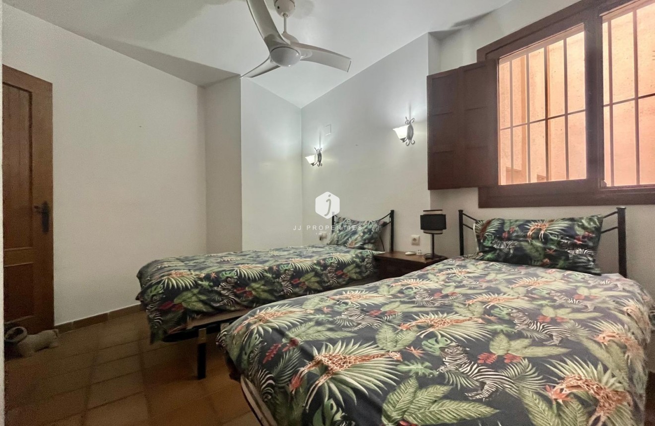 Aus zweiter Hand - Bungalow -
Torrevieja - Punta prima