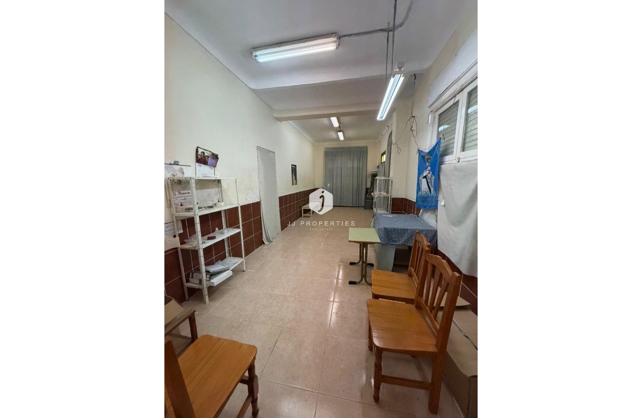 Resale - Duplex -
Almoradí