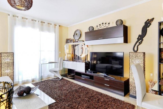 Z drugiej ręki - Mieszkanie w bloku -
Orihuela Costa - Altos De Campoamor