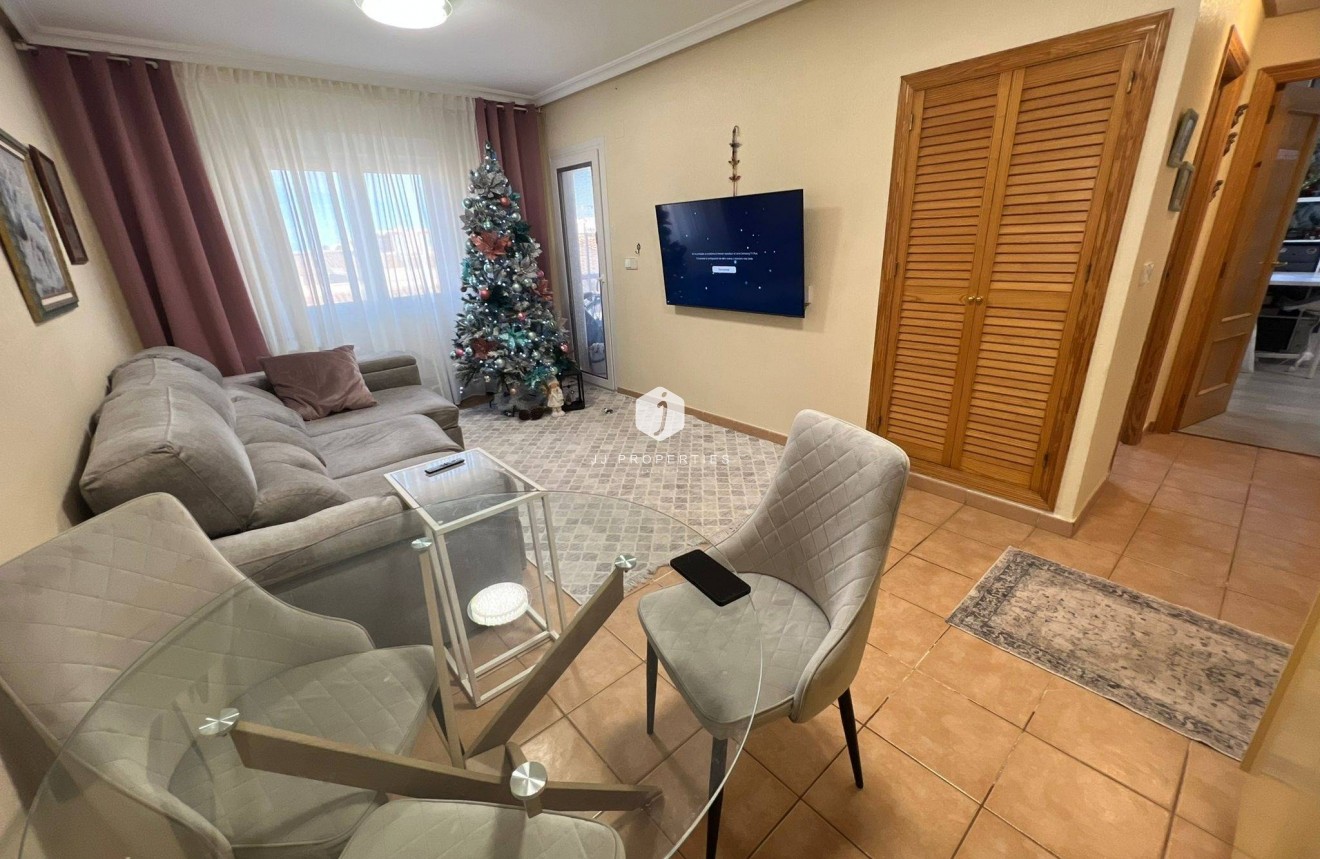 Aus zweiter Hand - Wohnung -
Torrevieja - aguas nuevas