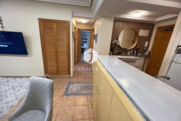 Aus zweiter Hand - Wohnung -
Torrevieja - aguas nuevas