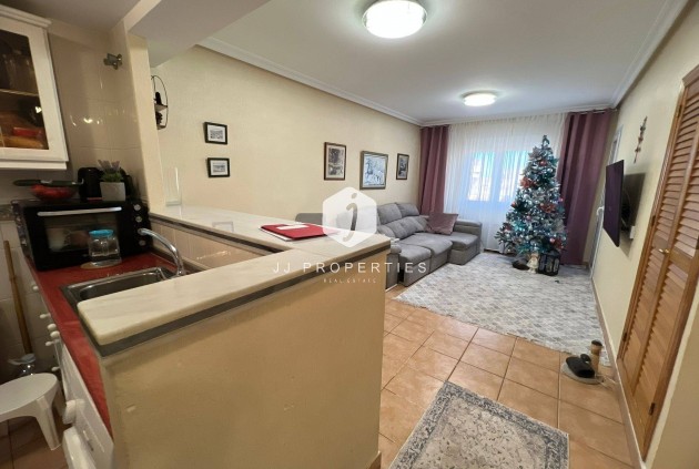 Aus zweiter Hand - Wohnung -
Torrevieja - aguas nuevas