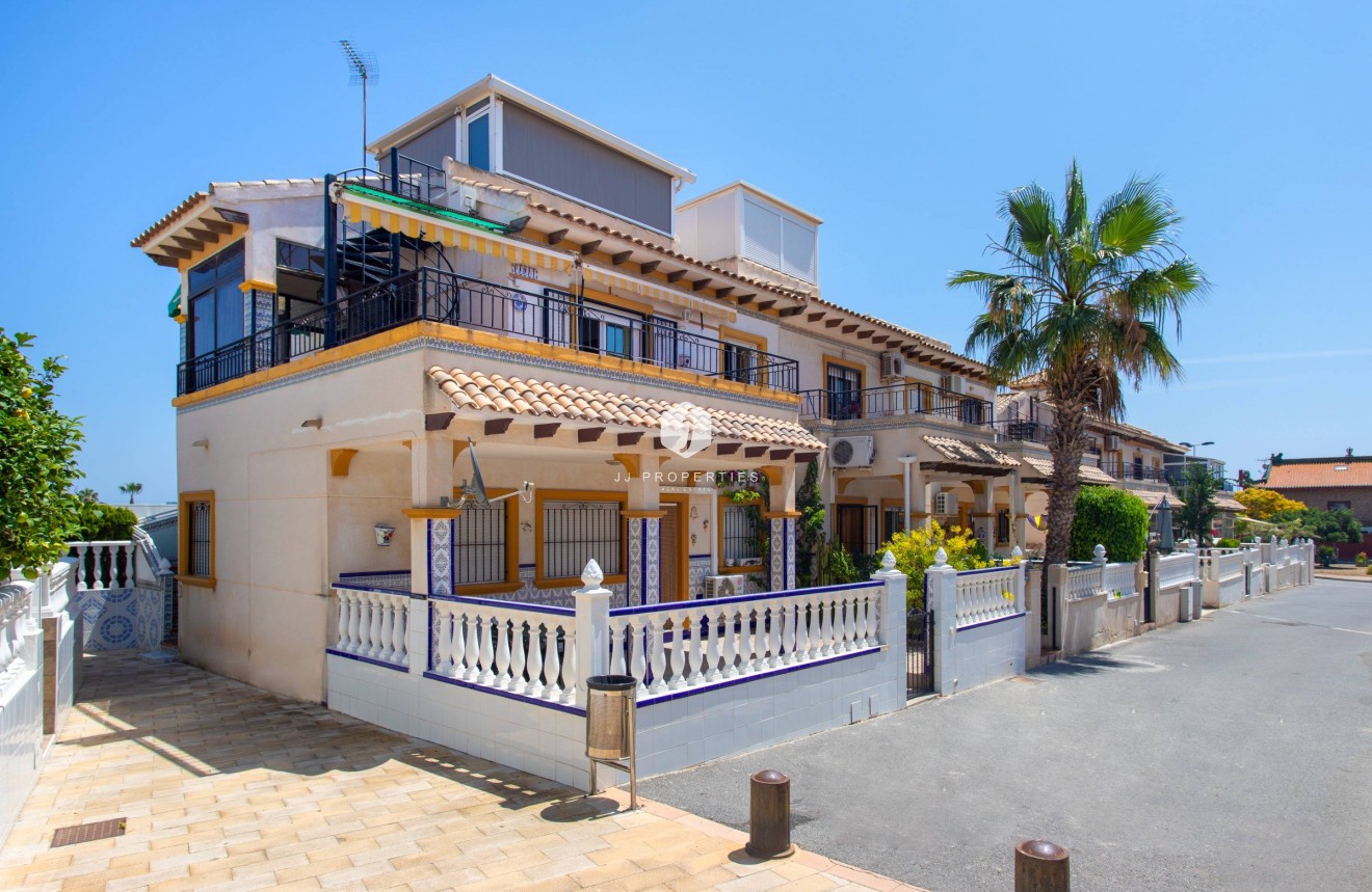 Aus zweiter Hand - Bungalow -
Orihuela Costa - Rocio Del Mar
