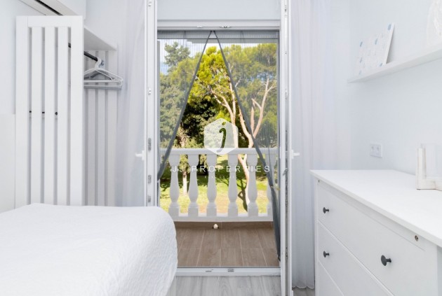 Z drugiej ręki - Szalet -
Orihuela Costa - Costa Blanca