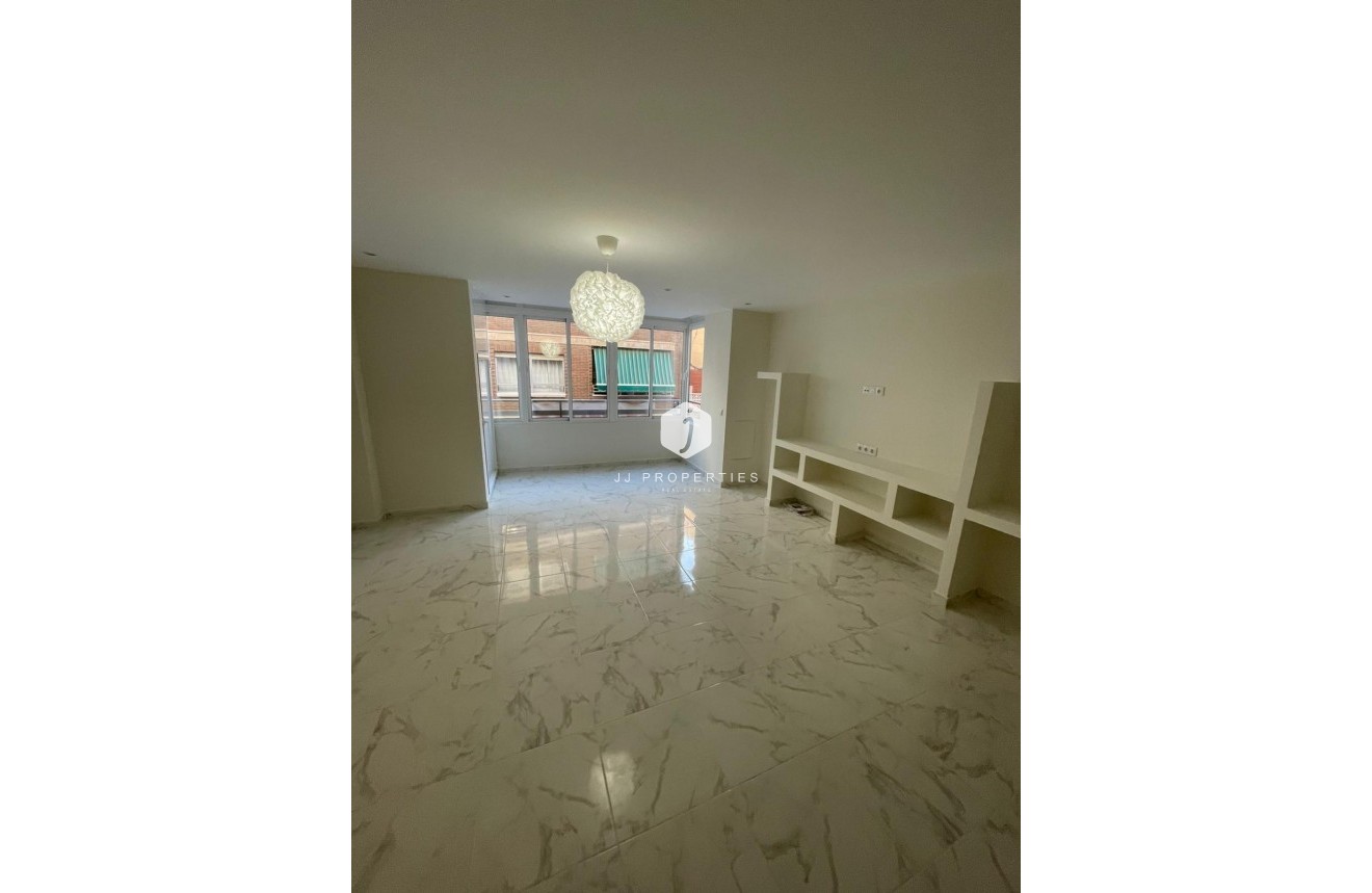 Segunda mano - Apartamento / piso -
Torrevieja - Costa Blanca