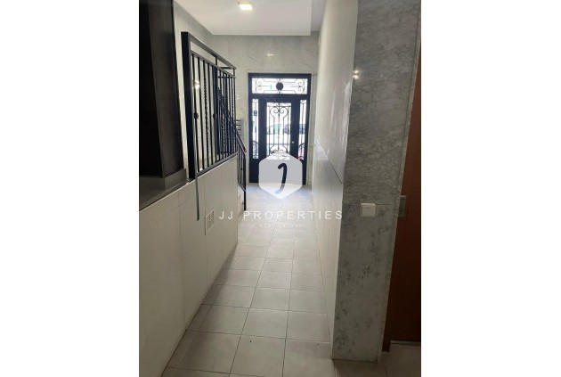 Segunda mano - Apartamento / piso -
Torrevieja - Costa Blanca