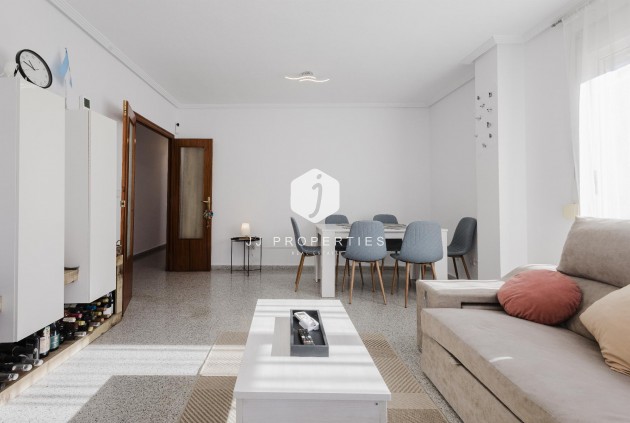 Segunda mano - Apartamento / piso -
San Miguel de Salinas - Inland