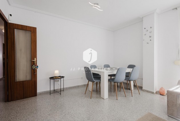 Segunda mano - Apartamento / piso -
San Miguel de Salinas - Inland