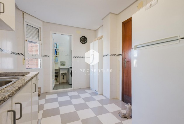 Segunda mano - Apartamento / piso -
San Miguel de Salinas - Inland