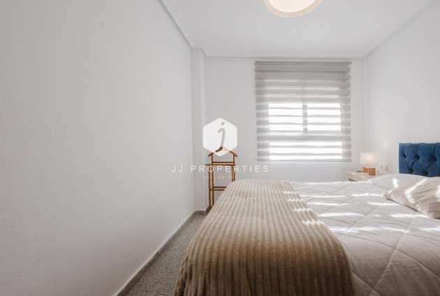 Segunda mano - Apartamento / piso -
San Miguel de Salinas - Inland