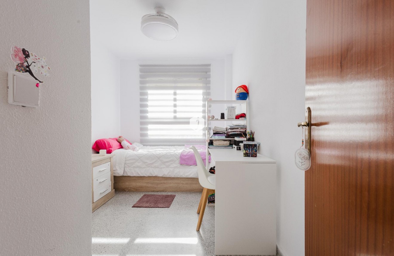 Segunda mano - Apartamento / piso -
San Miguel de Salinas - Inland