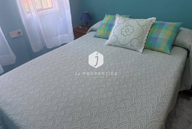 Aus zweiter Hand - Bungalow -
Orihuela Costa - Playa Flamenca