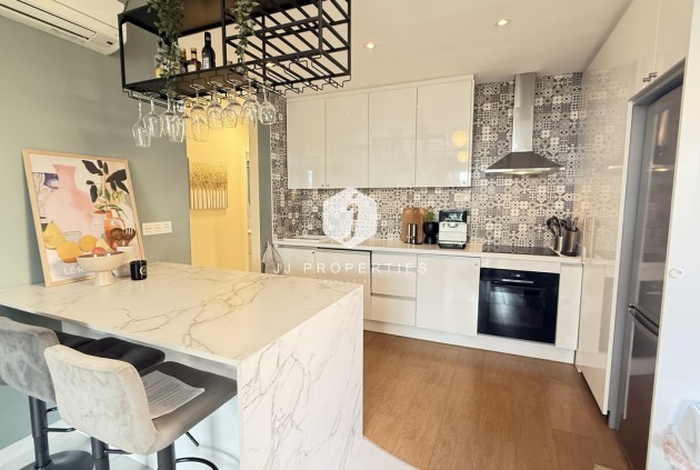 Aus zweiter Hand - Villa -
La Zenia - Costa Blanca