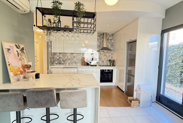 Aus zweiter Hand - Villa -
La Zenia - Costa Blanca