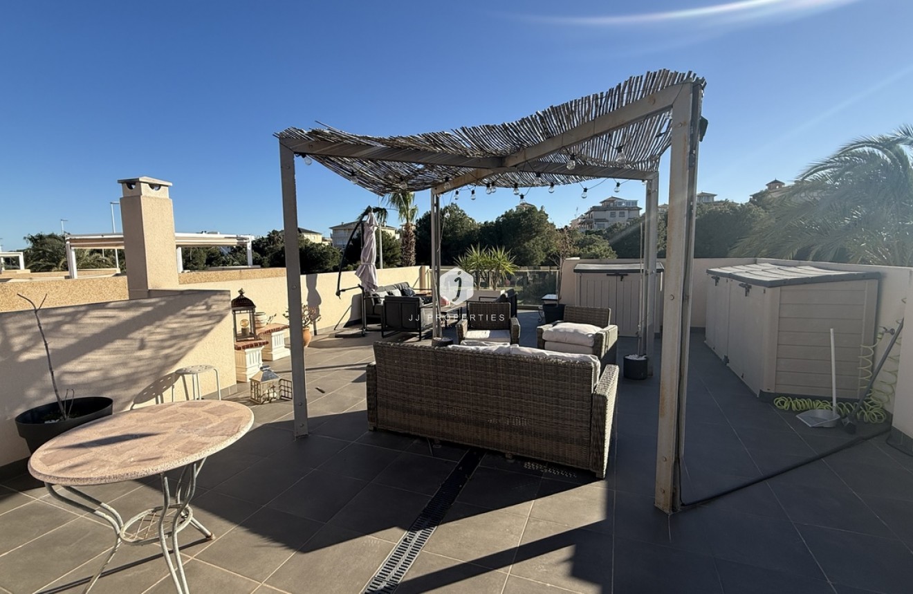 Aus zweiter Hand - Villa -
La Zenia - Costa Blanca